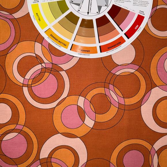 Astrologika Orange Circles Orbit | Eye Candy Quilts | Andover Fabrics | 1/2 Yd - Picture 5 of 7